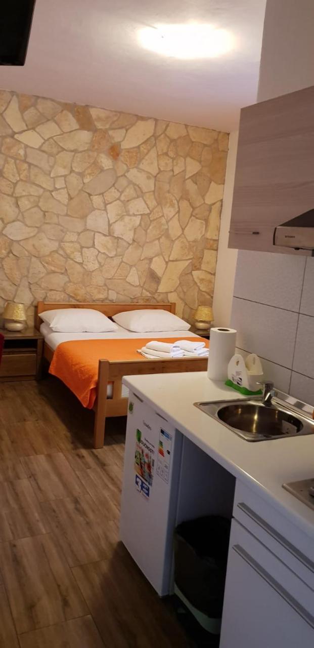 זאדאר Guest House Renata מראה חיצוני תמונה
